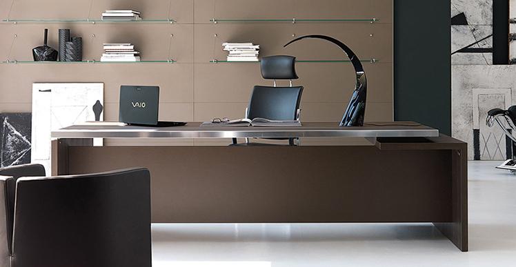 Executive Desk in Dubai_Blue Crown Furniture